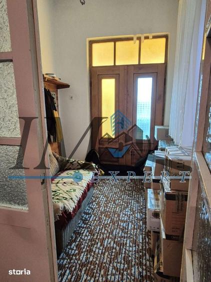 Casa ,curte ?i gradina.Teren cu 2700 mp. - 5