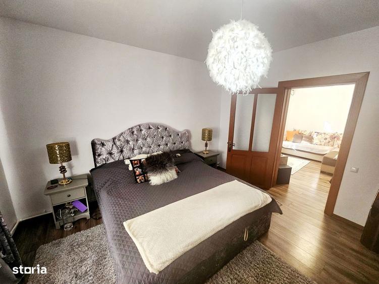 Casa vanzare 6 camere ,cu 629 mp teren zona PARCUL DE SOFT - 3