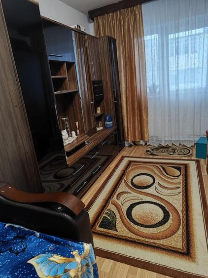 Vand apartament Zarnesti, cartier Caraiman - 3