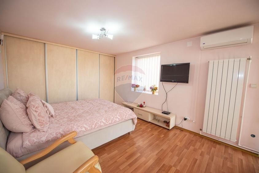 Casa cu 4 camere de vanzare,  suprafata utilă 157 mp, Calarasi - 28