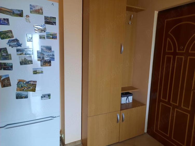 Inchiriez apartament 2 camere - 7