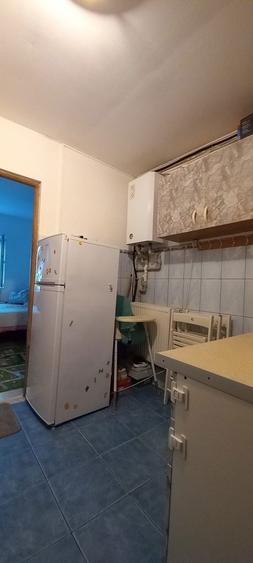 Vand garsoniera in zona Chibrit sector 1 - 6