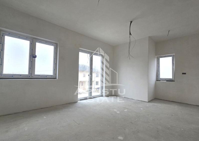 Jumatate de duplex, Parter + Etaj, 5 camere si 2 bai, Sag - 16