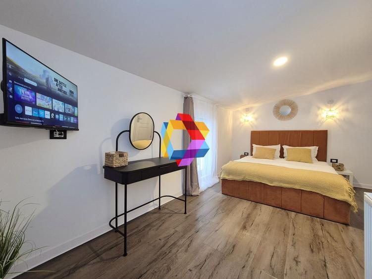 Casa de vânzare zona Centrală - 225 mp - 16