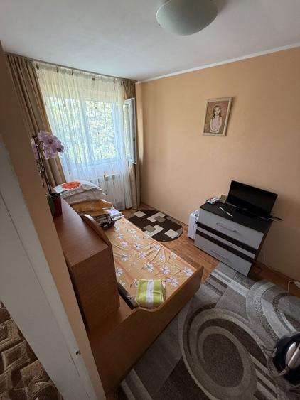 Vand Apartament zona K-tanga Bloc A1 - 7