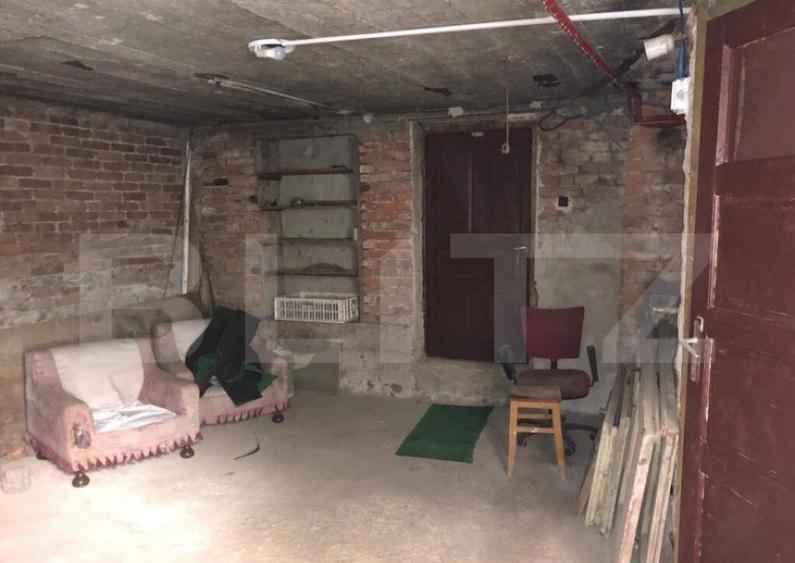 De vanzare, casa in Schei - 6