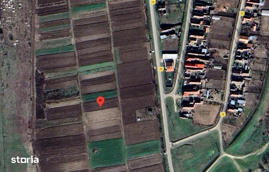 Teren de 300 mp, în Salca