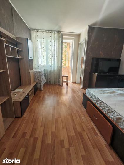 Garsoniera Craiovei etaj 3 - 2