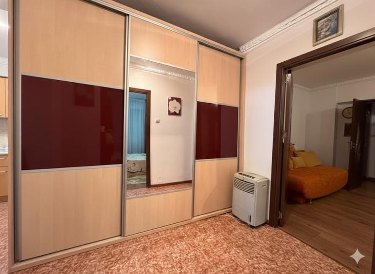 3 Camere | 2 Bai  | Bloc 1979 - Anvelopat | Piata Rahova |Deosebit - 8