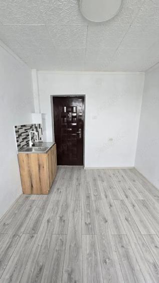 Garsoniera 12 mp - 1