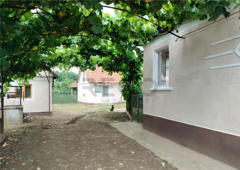 RECO, Casa la 16 km de Oradea, Sabolciu, Bihor