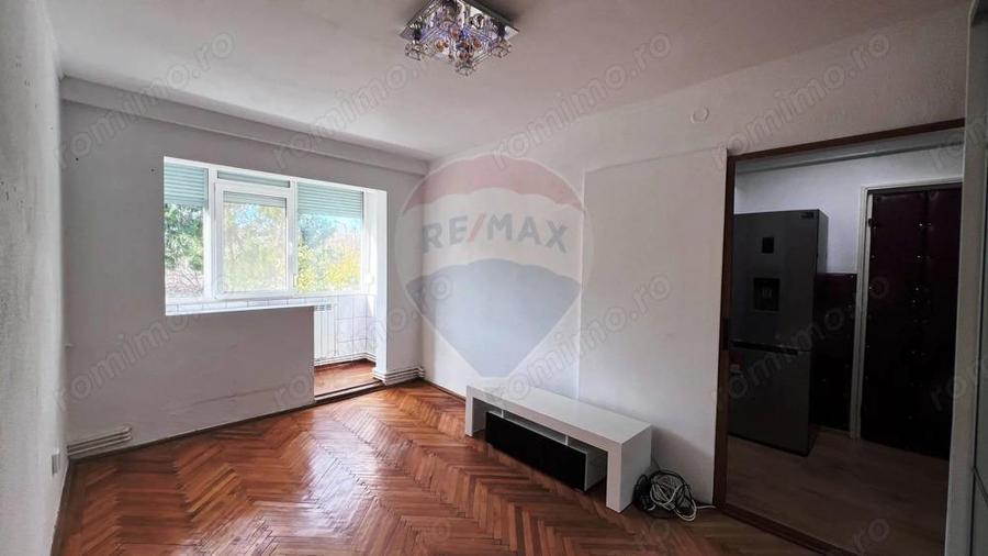 Apartament cu 2 camere de vanzare in Micro 20 I Galati - 5