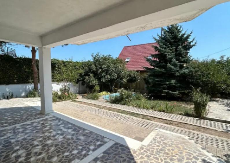 Povestea unei case la doar 200 m de valuri, cu piscina ?i - 10