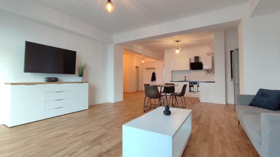 Apartament 3 camere, 100mp, zona Campus, - 2