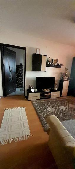 vanzare apartament - 2