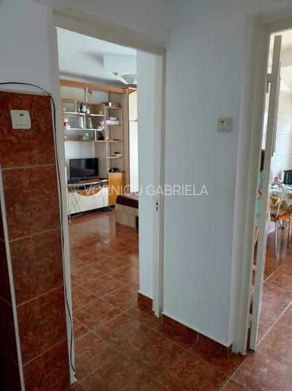 Garsonieră decomandată, mobilată în Gară Garsonieră decomandată, mobilată în Gară