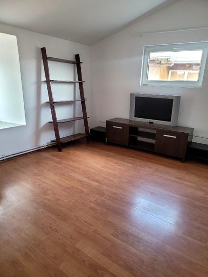 Casa in zona Centrala, la 5 min. de bd. Stefan cel Mare, 850 euro - 3