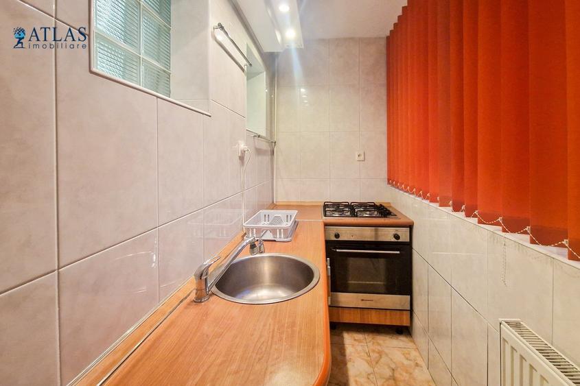 Locatie excelenta, etajul 2, suprafata generoasa 65 mp., parcare, pod depozitare - 12