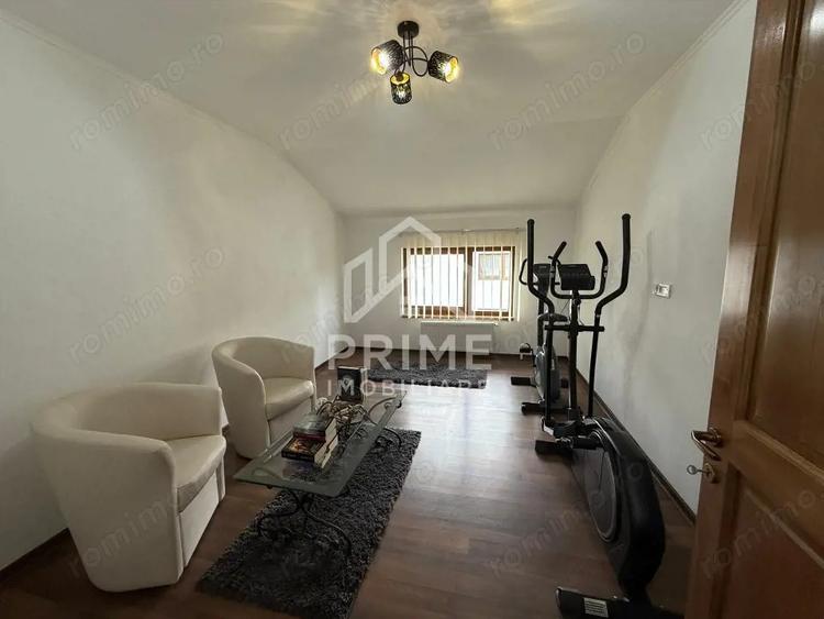 Casa tip duplex de INCHIRIAT cu 4 camere - Zona | Ampoi 3. - 6