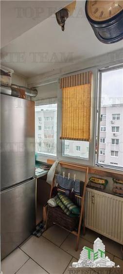 Apartament 2 camere, utilat/mobilat, lemn masiv, bloc reabilitat, centrala propr - 16