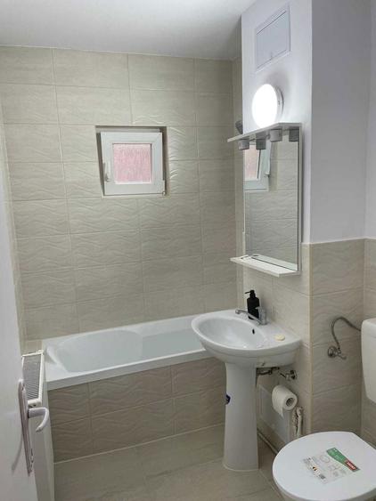 Propietar inchiriez apartament 2 camere, et 1, langa spitalul Judetean - 1