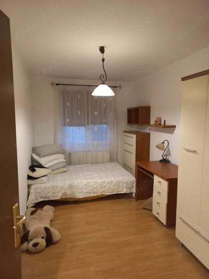 Inchiriez apartament 3 camere - 8