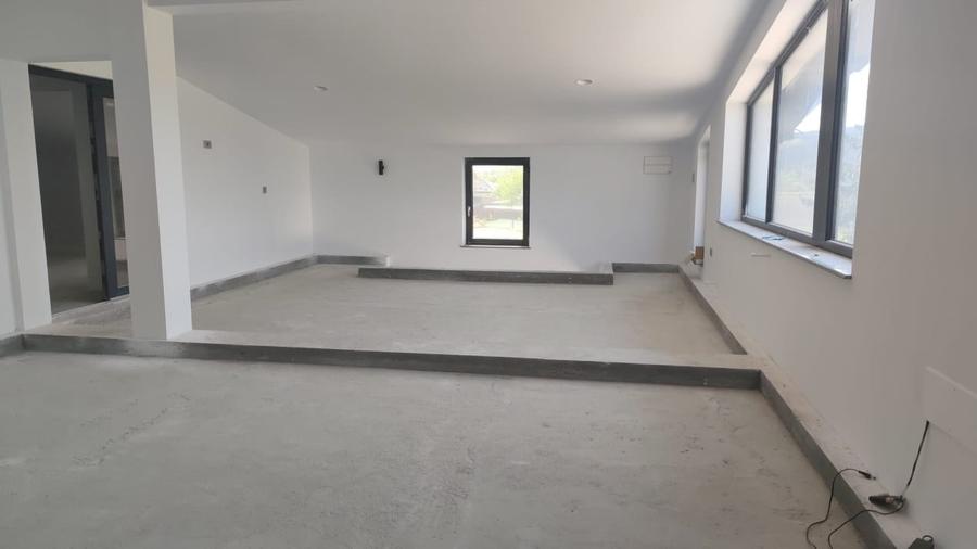 Spatiu comercial nou.Spatiu birouri - 5