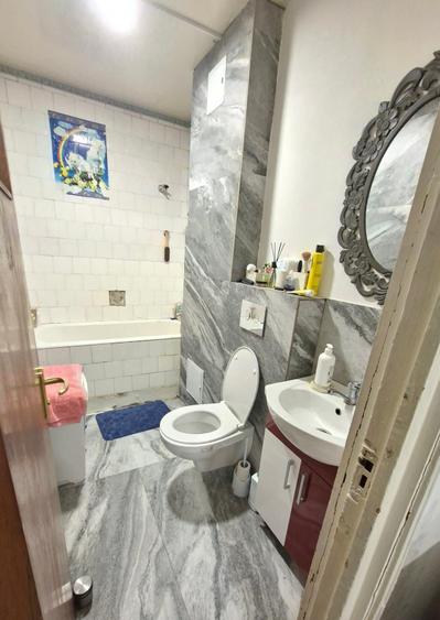 Obor,Colentina,Teiul Doamnei langa Sectia 7 Politie,10 minute metrou - 7