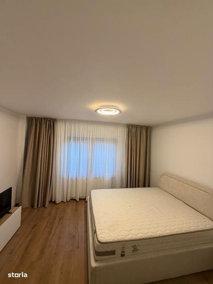 Apartament cu 3 camere decomandat, mobilat în Cantacuzino