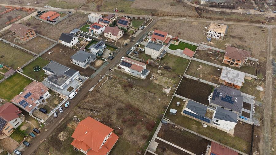 Teren intravilan de 925 mp în Vladimirescu - 13