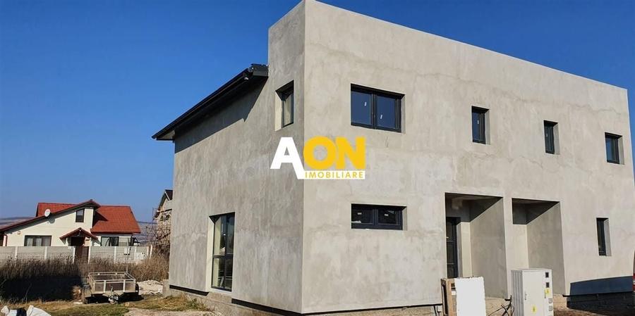 1/2 Duplex, 3 camere, 3 bai, 212 mp teren,  Alba - Micesti - 1
