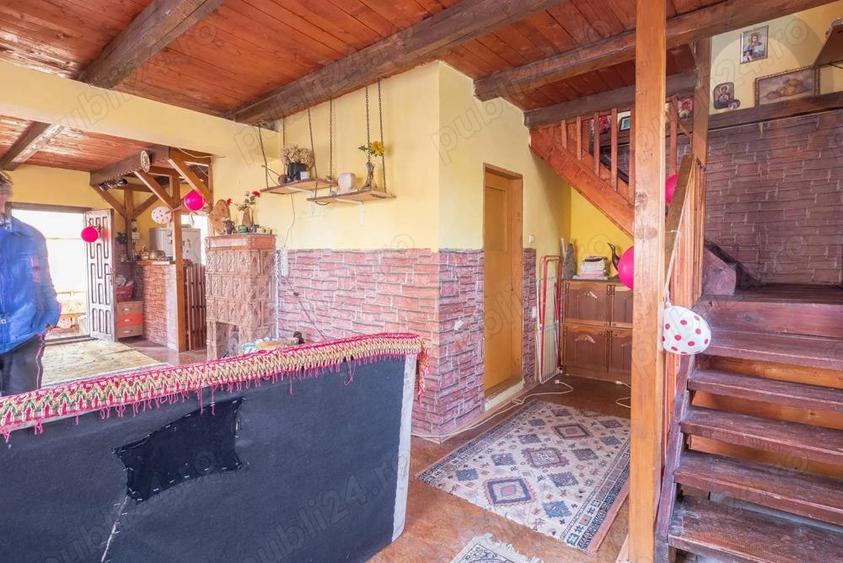 Teren si casa in centrul orasului Cazanesti Schimb cu ap in Bucuresti - 10