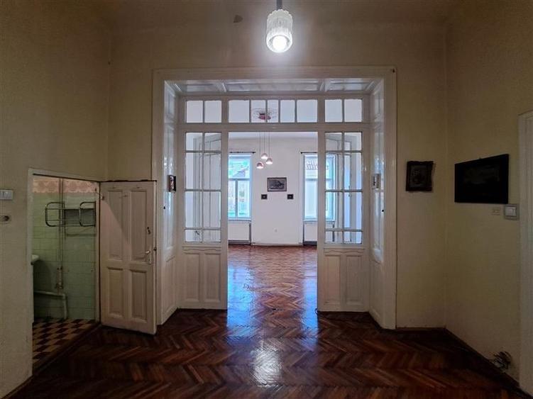 Apartament cu 3 camere, 92 mp utili, situat in zona Semicentrala! - 9