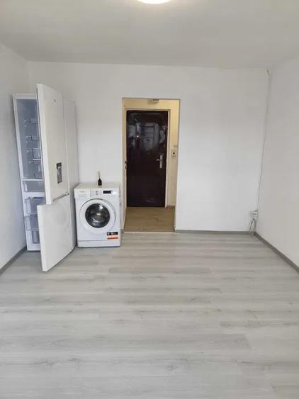 Camera 24 mp cu baie Uzina 2 - 3