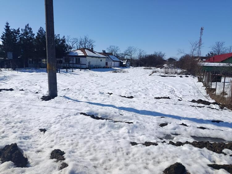 propun spre vânzare 2998 mp la doar 45000 euro localitatea lucianca - 2