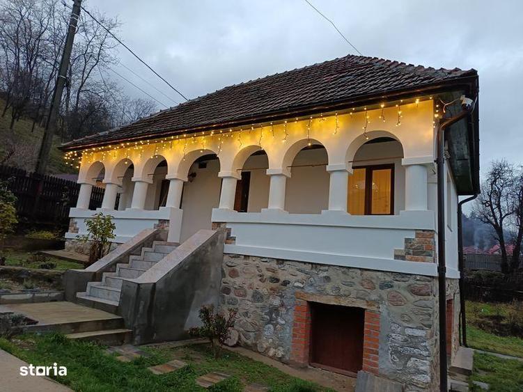 Casa si teren de vanzare - 1