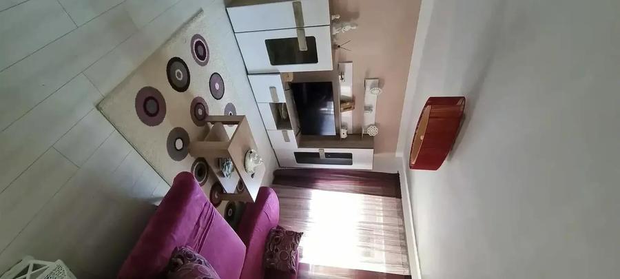 apartament cu doua camere de inchiriat - 1