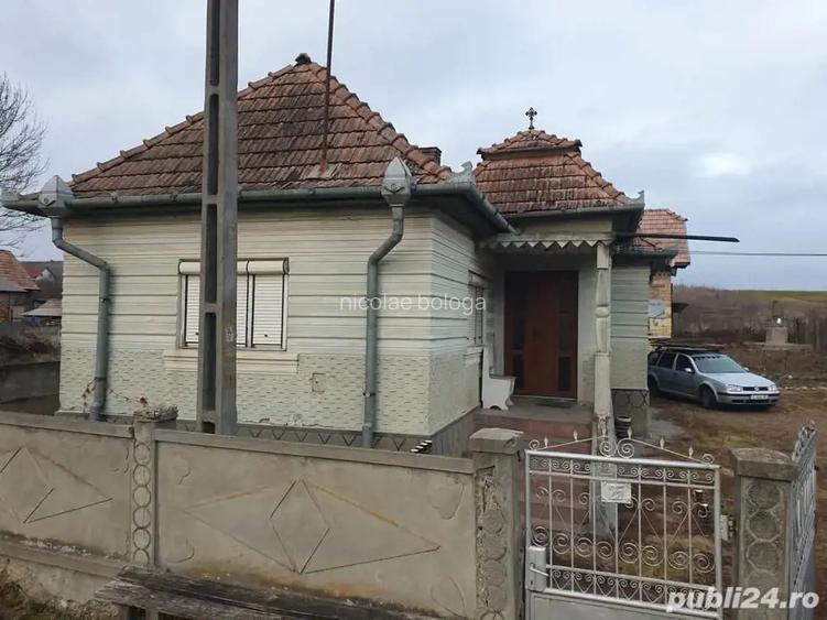 Vand casa sau parcela