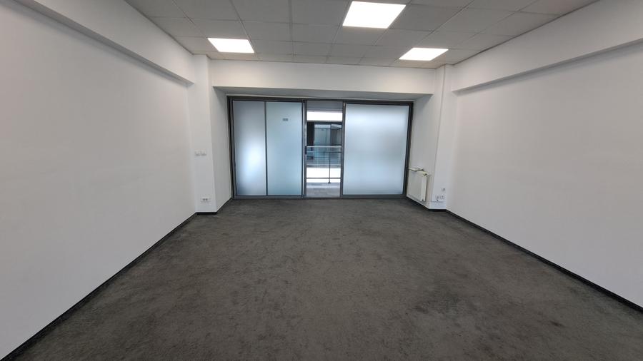 SPATIU BIROU-CLADIRE PREMIUM-CU CHIRIAS - PRODUCE VENITURI - 17