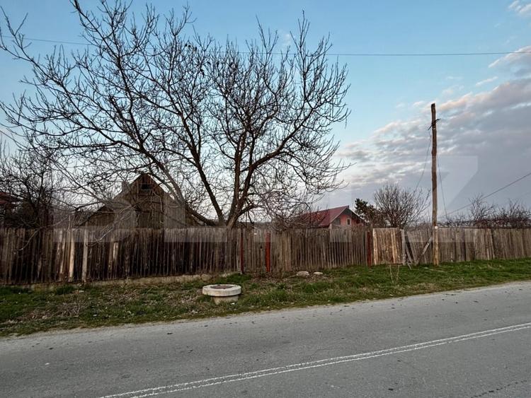 Teren IV 5.358 mp, front 30 ml, toate utilitatile, Teisani – Ghercesti - 5