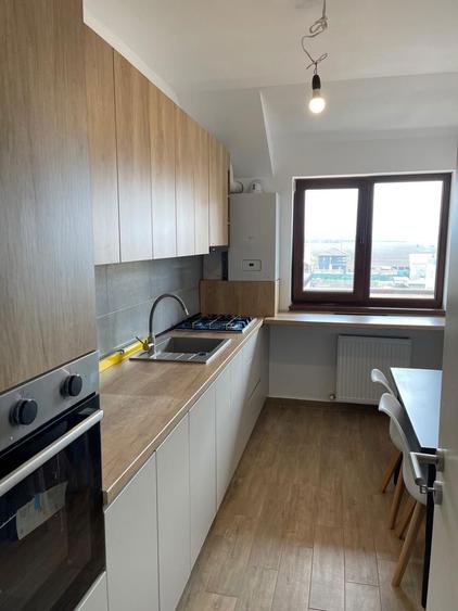 Inchiriez apartament in Sanpetru - 3