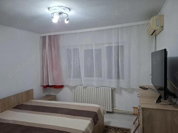 Vand apartament 2 camere decomandat zona Anda - 4