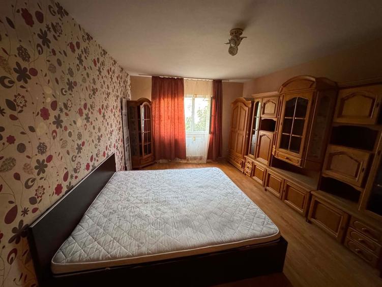 Dau in chirie apartament cu 2 camere - 1