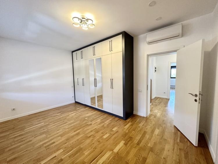 OXFORD GARDENS | VILA COMPLET RENOVATA |  VEDERE SPRE PADURE - 18