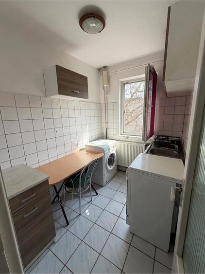 Vand apartament cu o camera in Complexul Studentesc - 2