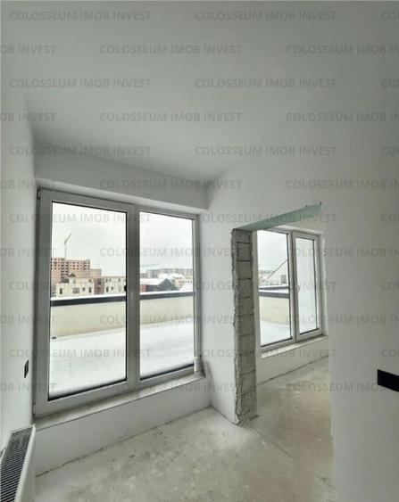 Apartament 2.5 camere+terasa 60mp- zona Tractorul - 4