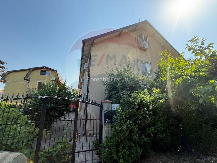 Pensiune cu 23 camere de vanzare in Mamaia Sat