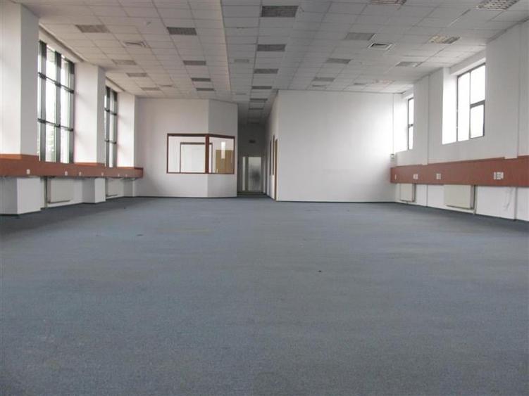 Inchiriere Spatii Birouri langa metrou de la 190 mp - 7