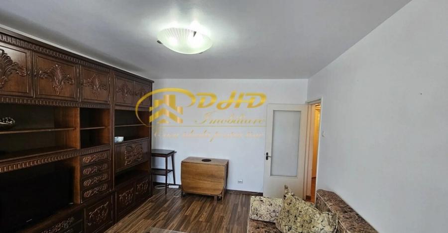 APARTAMENT 3 CAMERE BLD INDEPENDENTEI - 4