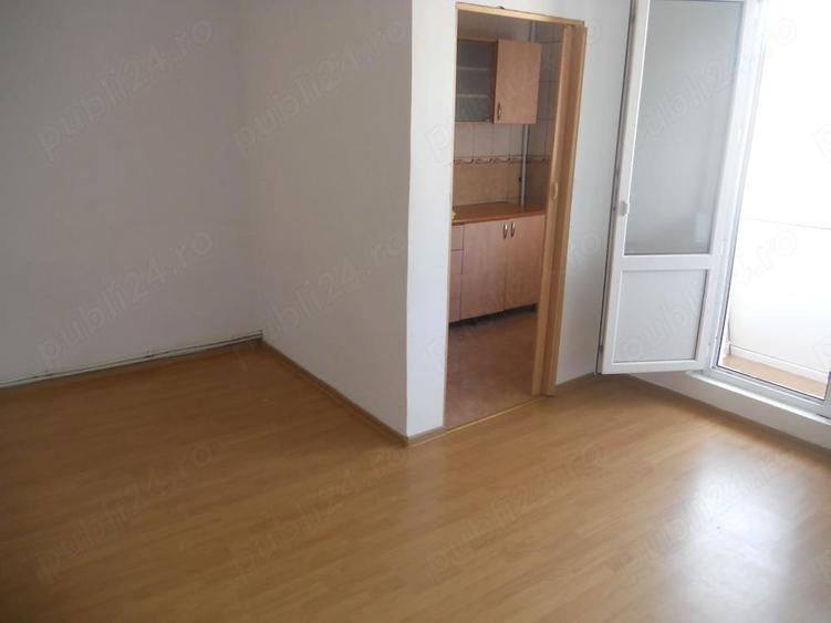 Darmanest-etajul 2-balcon-spatioasa - 5